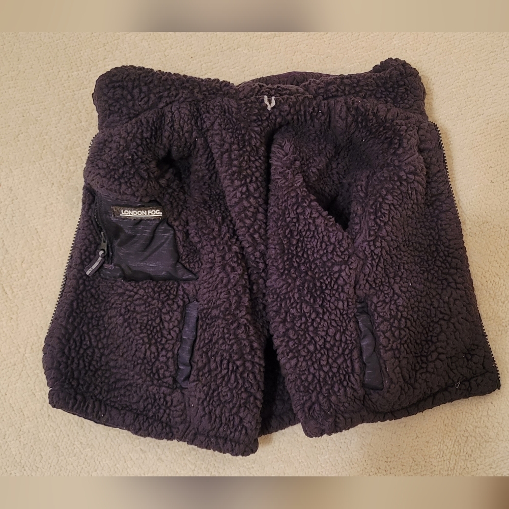 Coat - Picture 3 of 3